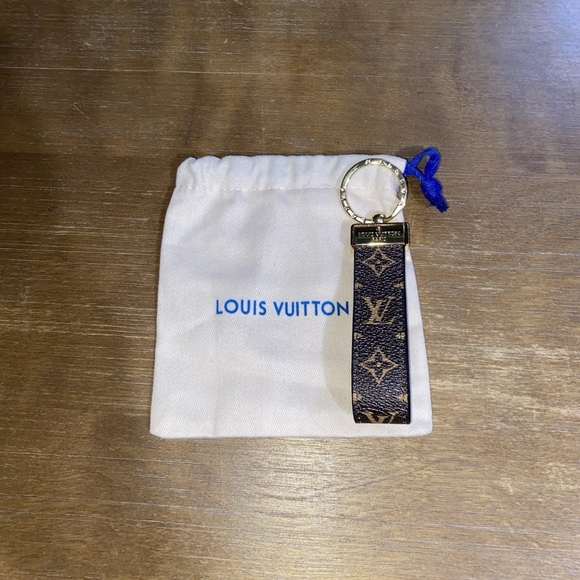 Louis Vuitton Brown Keychain - Picture 1 of 4